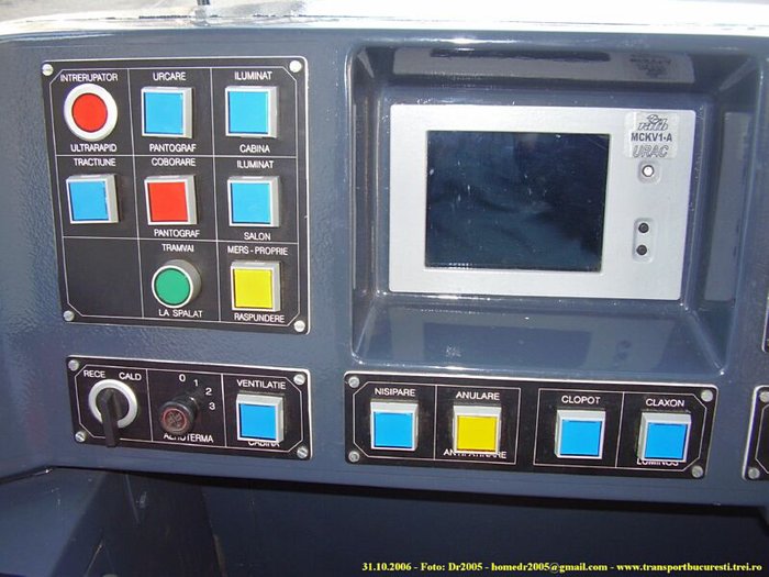0306urac017fw9.jpg