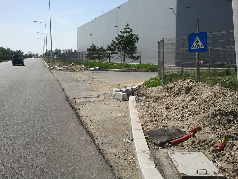 Berceni5.jpg (185.62 KiB) Vizualizat de 32968 ori Berceni5.jpg