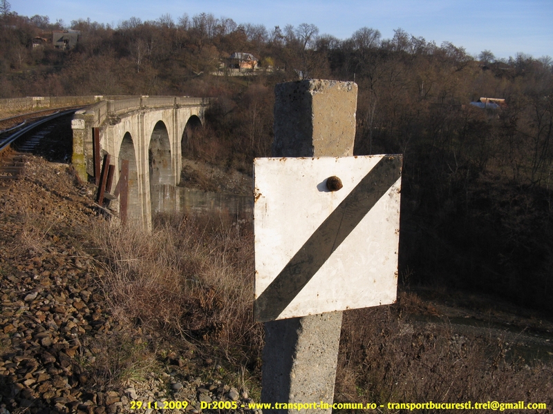 Linia%20304%20Viaduct%20Izvoarele-011.jpg