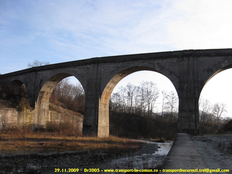 Linia%20304%20Viaduct%20Izvoarele-019.jpg